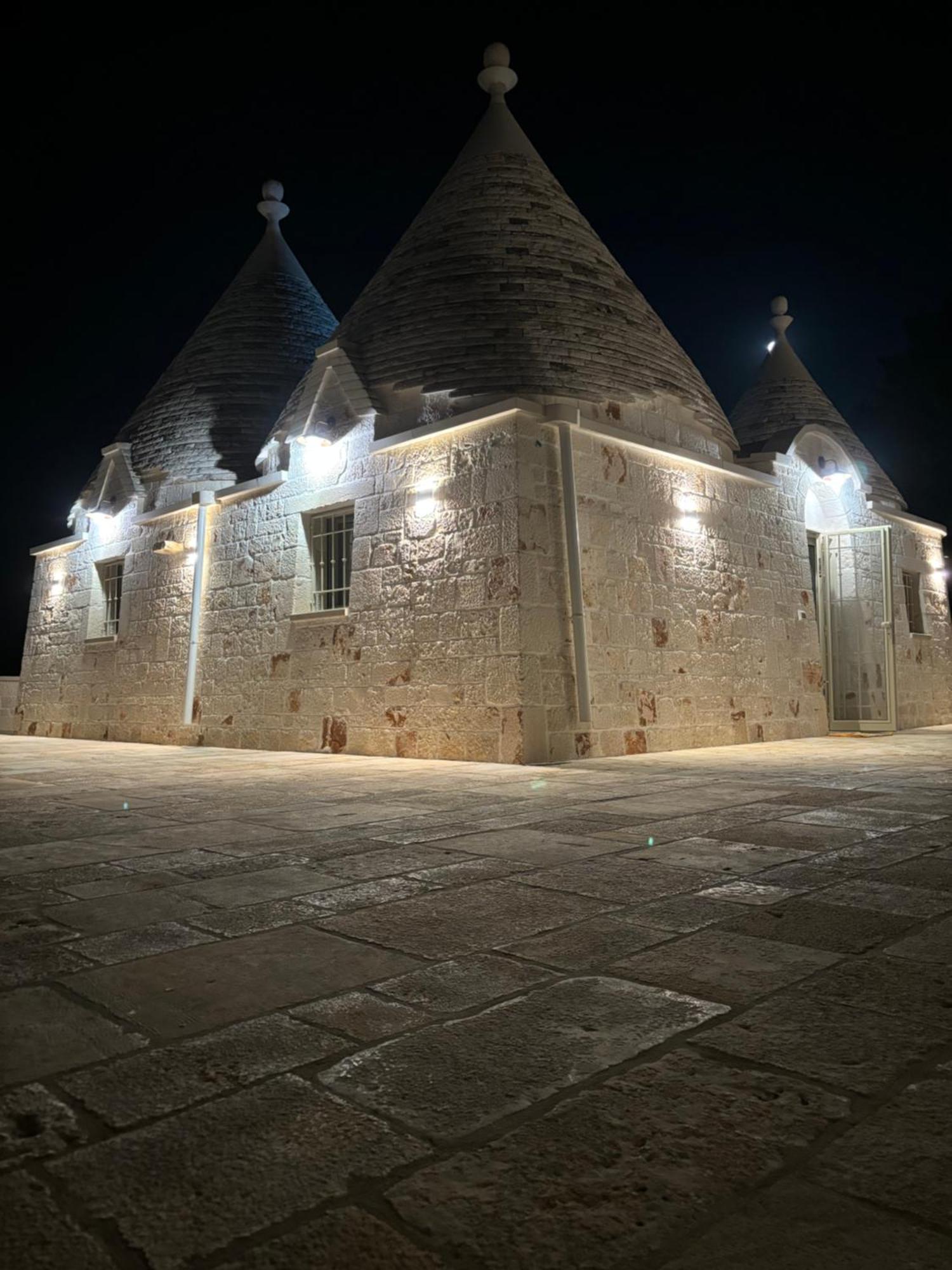 Villa Trulli La Quercia Del Nonno Locorotondo Exterior foto