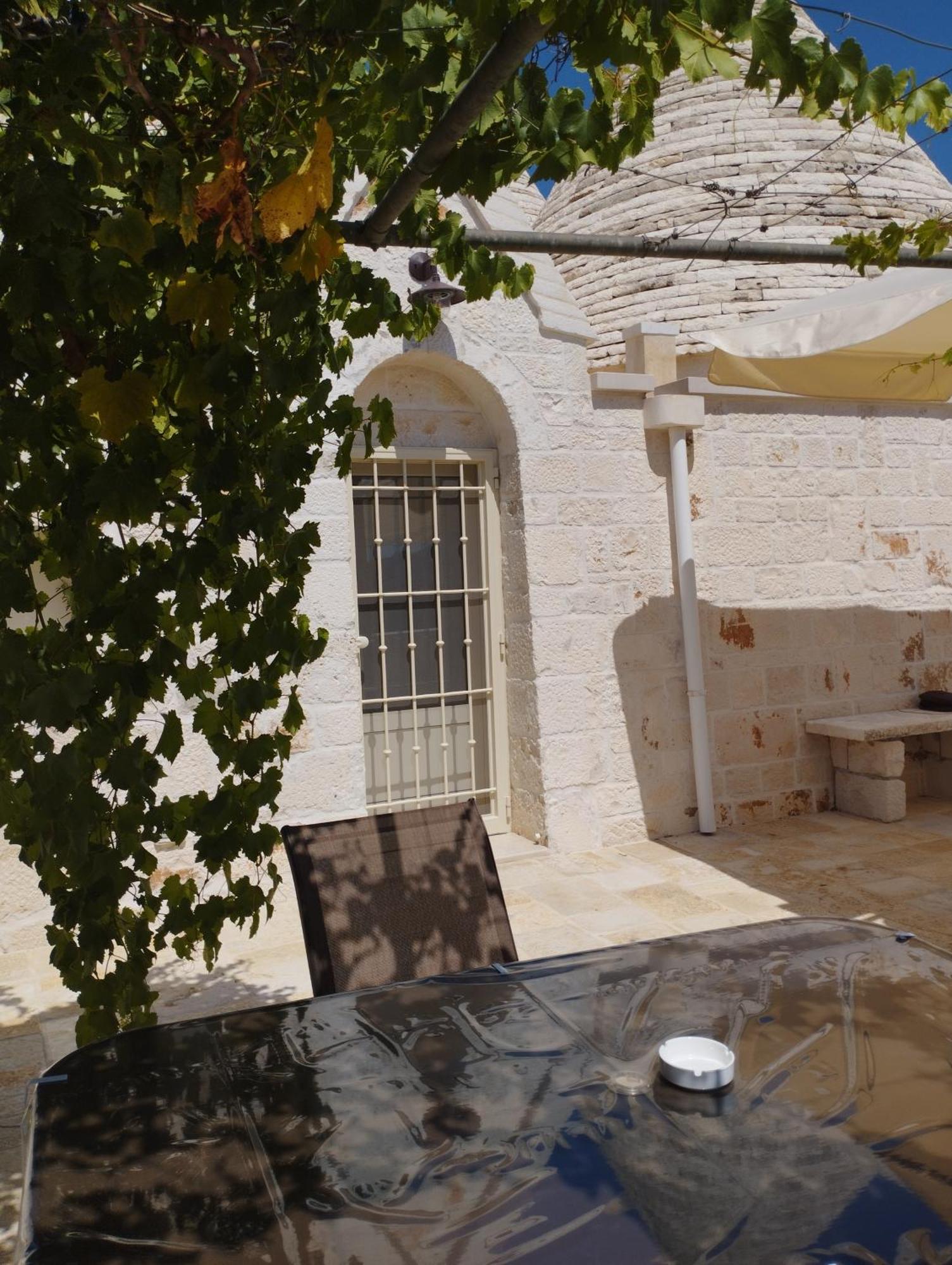 Villa Trulli La Quercia Del Nonno Locorotondo Exterior foto